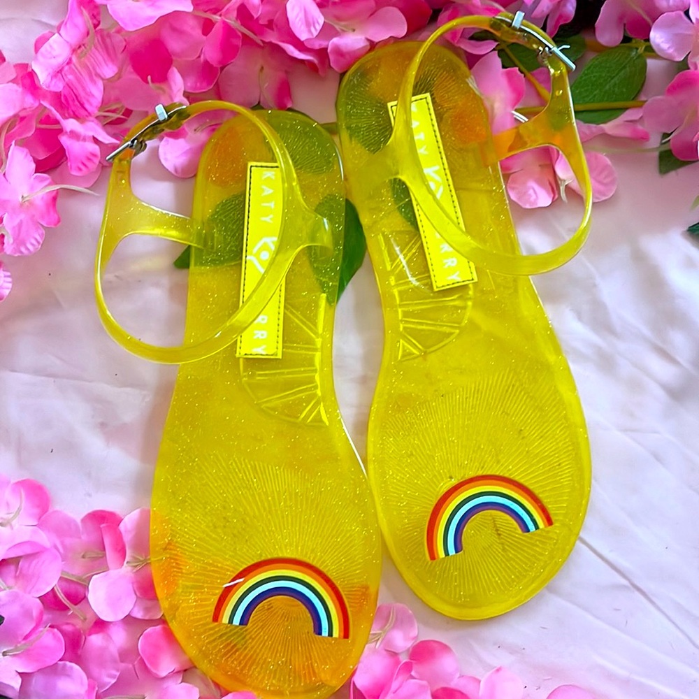 Yellow sandals with rainbow!
